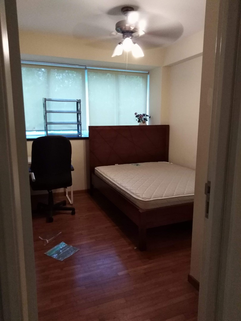 (Category: ) located in . Submitted by ebyanggg (Listing ID 1065666370, Image 1). Description: .