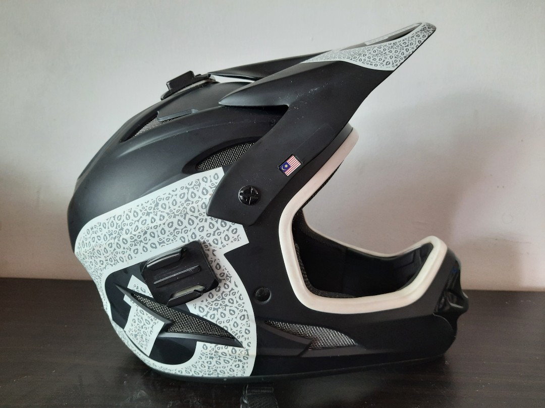 Helm 661 2025 comp