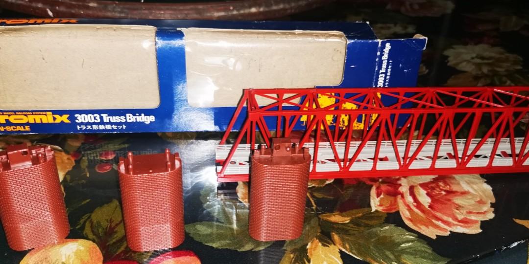 Tomix N scale single truss bridge 3003 (Category: Vehicle & Diecast Models) located in Quezon City. Submitted by belikabim2014 (Listing ID 1065777846, Image 1). Description: From Japan For N scale train set Tomy brand Courier service lang around MMla Novaliches location.