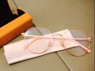 （分類：）位於 。 由 tiff.1 提交（商品編號 1065903389，圖片 1）。簡介： 。