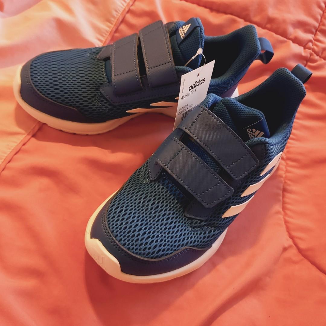 adidas altarun 23