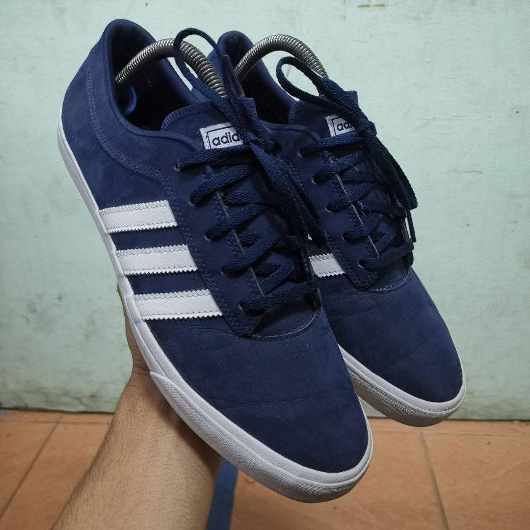 Adidas originals men's sellwood sales fashion sneaker