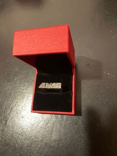 （分類：）位於 。 由 mritslit 提交（商品編號 1065936443，圖片 1）。簡介： 。