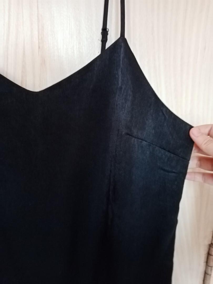 Black Cami Dress (Category: Dresses) located in Quezon City. Submitted by beecim (Listing ID 1065791890, Image 2). Description: - worn twice - in good condition - fits medium to large.