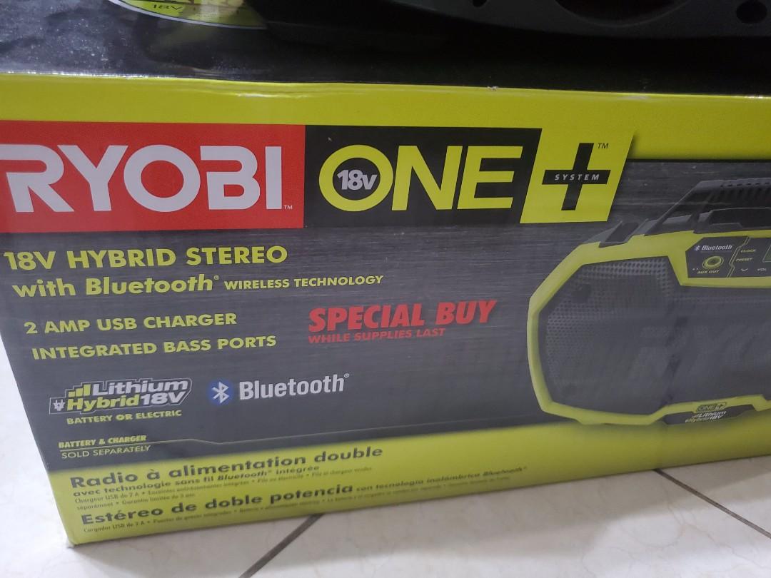 Ryobi P746 One+ 18Volt Lithium Ion / AC DualPowered AM/FM Stereo