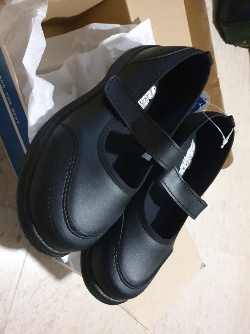 Girls school shoes size 1 Outlet