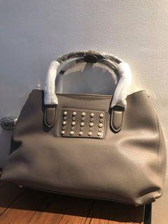 Uhj7ru1waszlim Official site of the bags manufacturer arny praht. https olx carousell ph ph cav all results q brand new leather bag