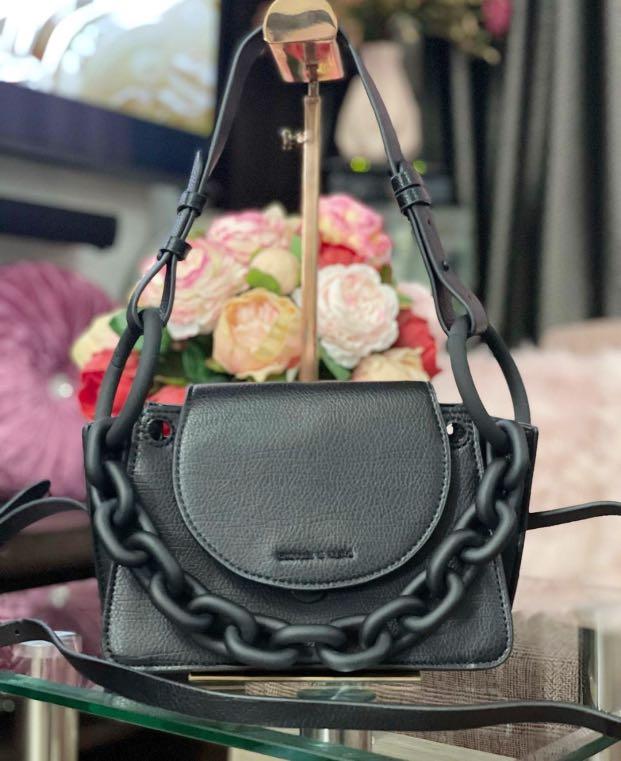 Charles Keith Chunky Chain Link Small Shoulder Bag