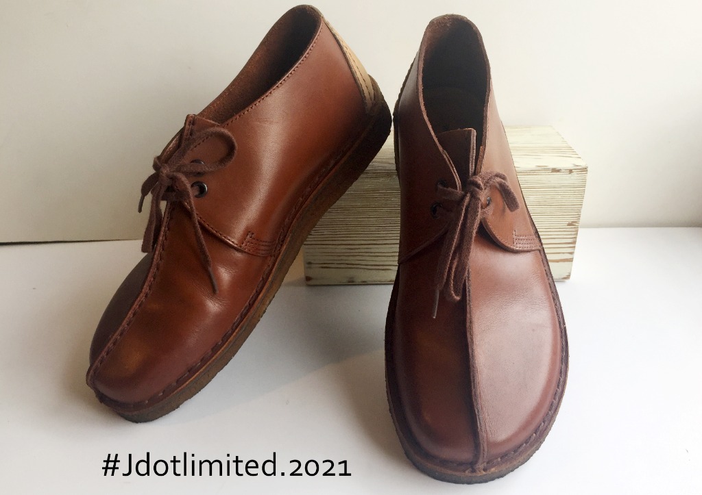 Clarks desert hotsell trek tan leather