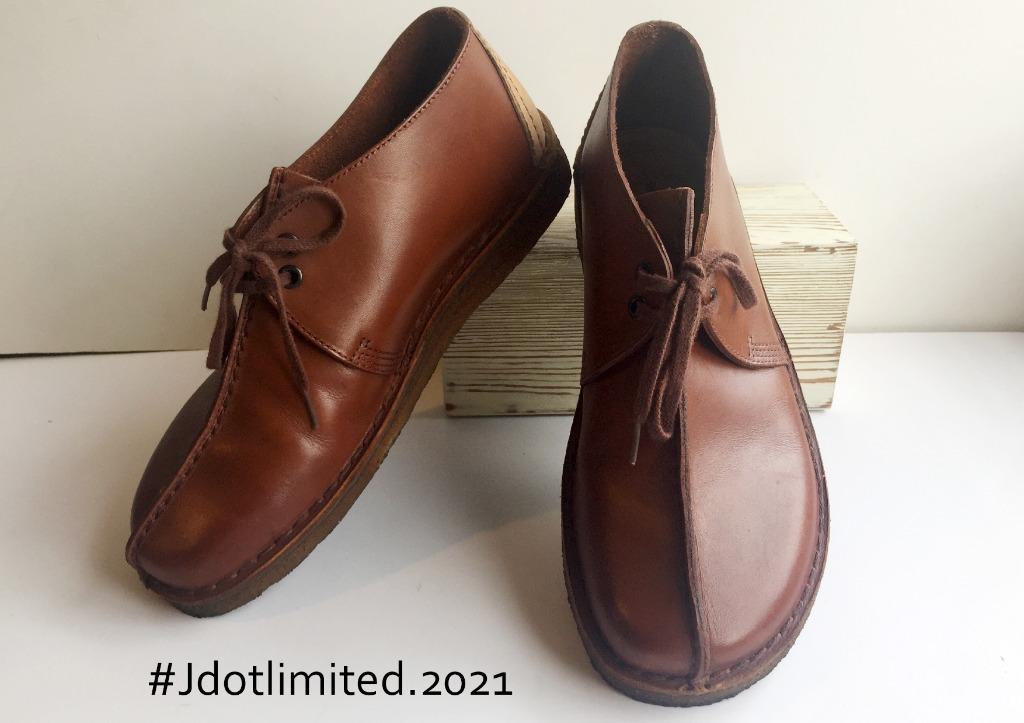 Clarks desert hot sale trek tan