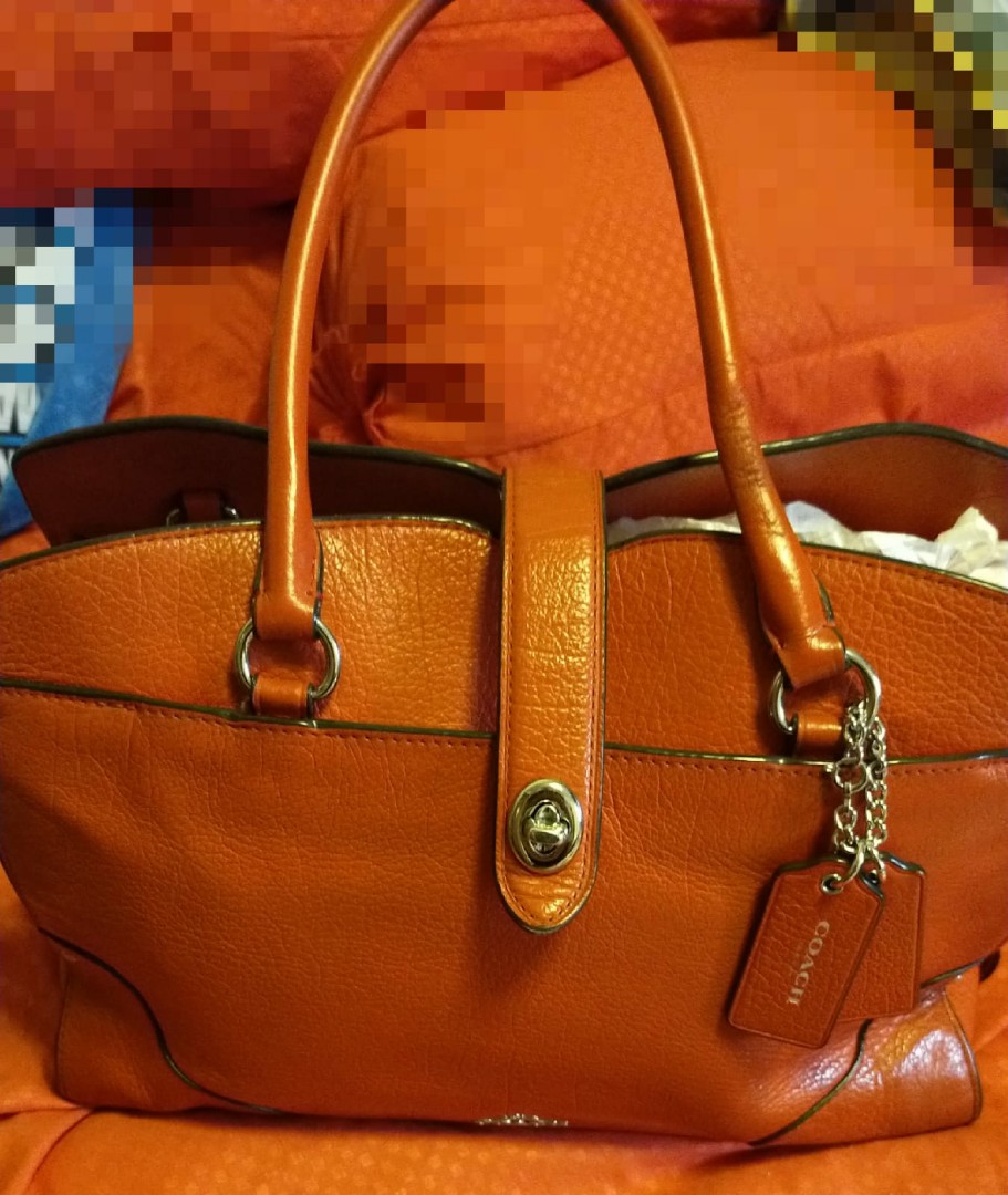 COACH handbag, Luxury, Bags & Wallets on Carousell