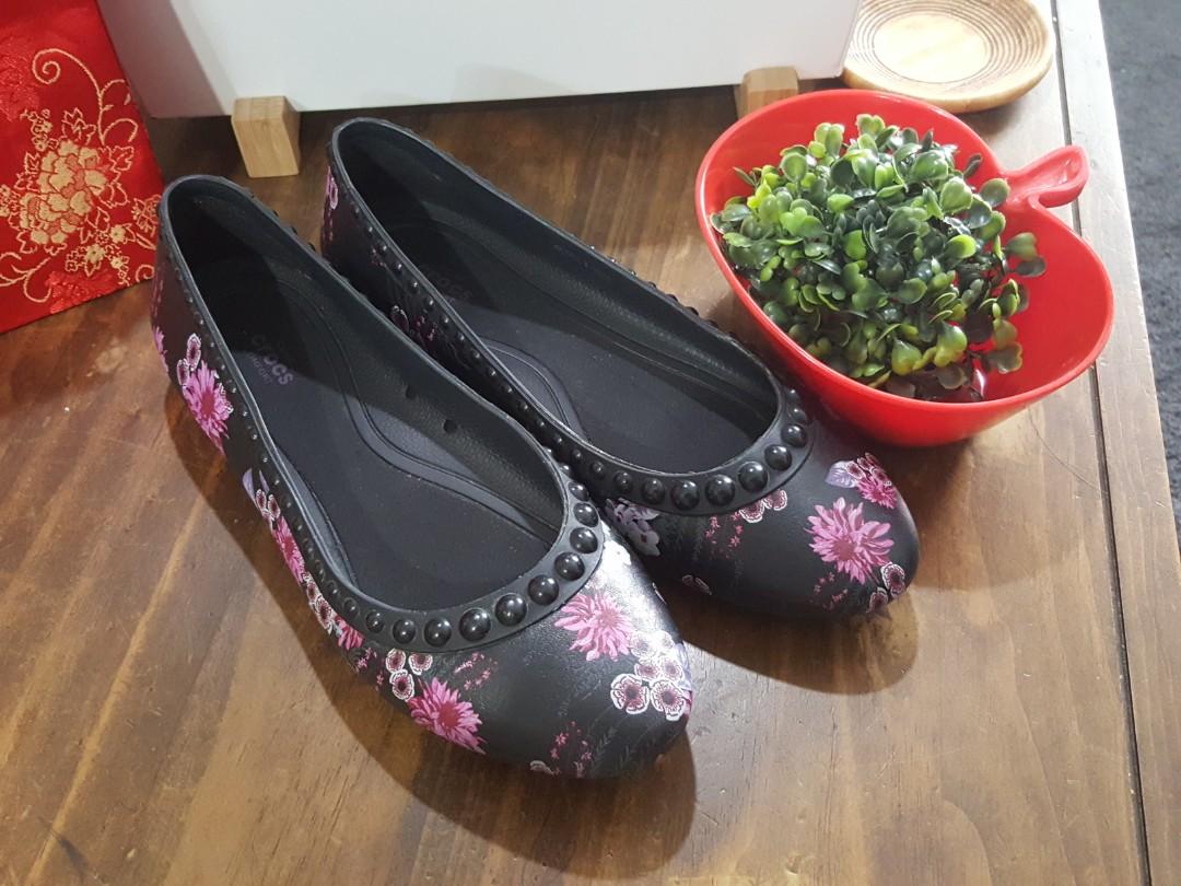 Nice crocs new arrivals