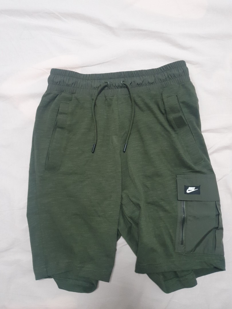 dark green nike shorts