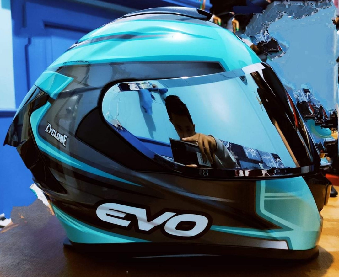 Latest evo hot sale helmet