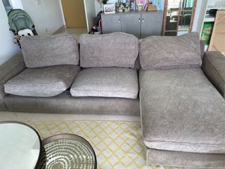 (Category: ) located in . Submitted by aneracam2017 (Listing ID 1065811936, Image 1). Description: .