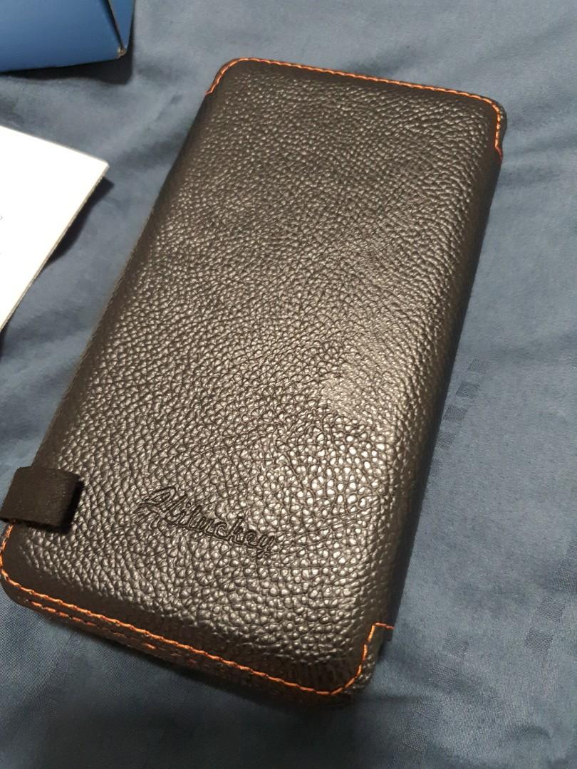 Hiluckey SOLAR CHARGER HIS025, Mobile Phones & Gadgets, Mobile