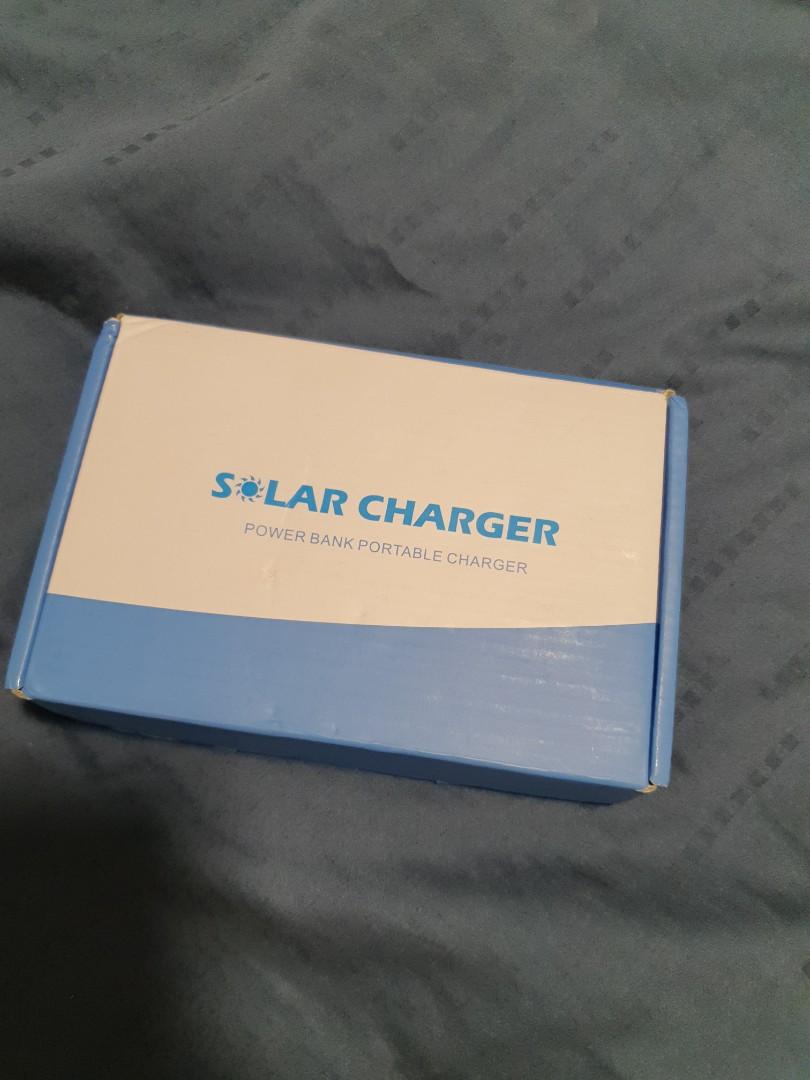 Hiluckey SOLAR CHARGER HIS025, Mobile Phones & Gadgets, Mobile