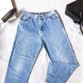 (Category: ) located in . Submitted by potentialguest9 (Listing ID 1065966368, Image 1). Description: .