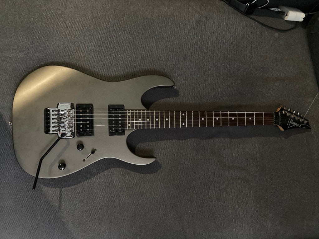 Ibanez RG320 late 90s model little played Hobbies Toys Music