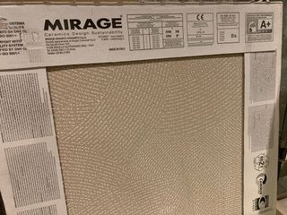 （分類：）位於 。 由 feb30hk 提交（商品編號 1065948464，圖片 1）。簡介： 。