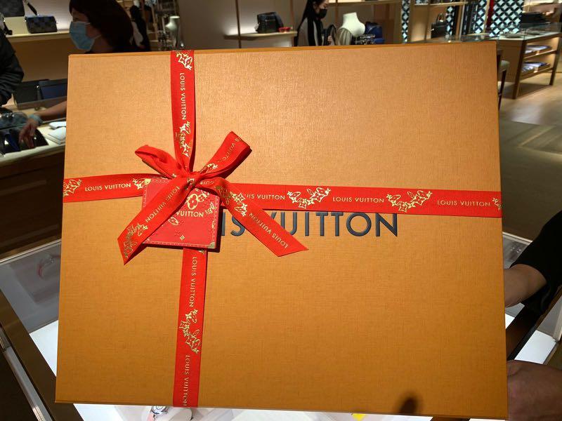 100% Authentic Louis Vuitton Gift Box (Small Goods) 25*14*4.5CM With  Bag/Ribbon