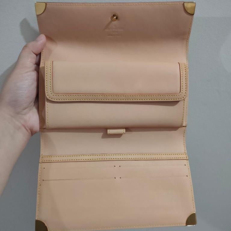 Louis Vuitton Suhali Porte Tresor International Wallet Leather