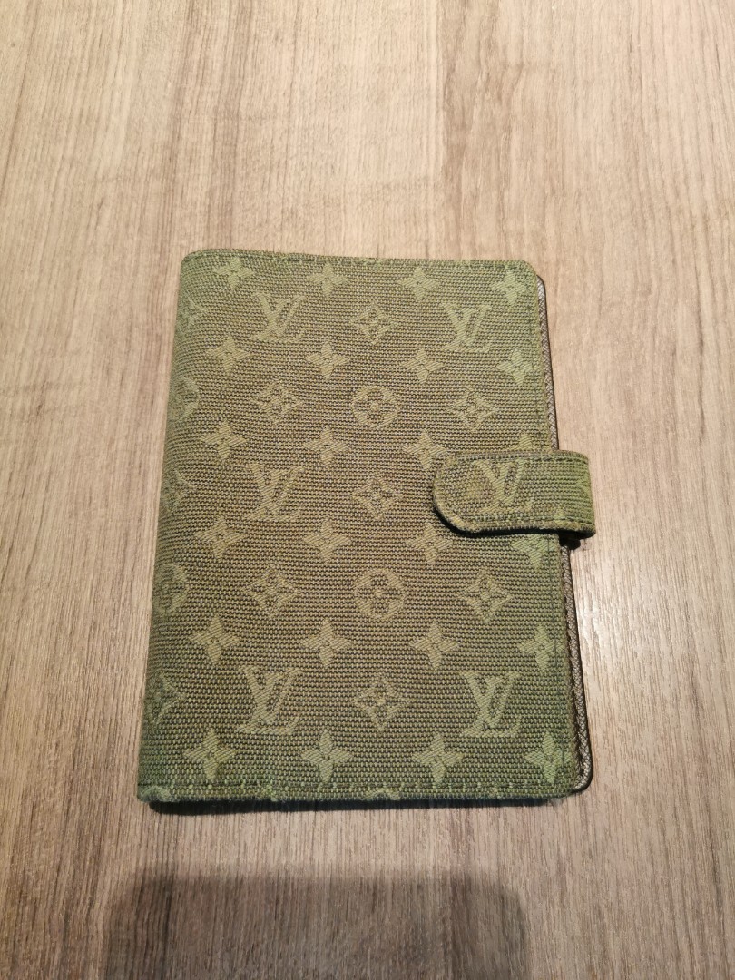 Louis vuitton notebook cover carousell