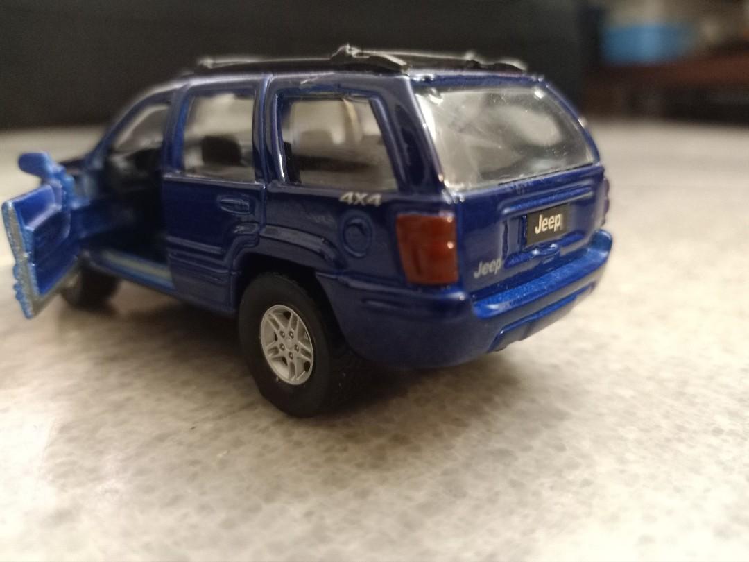 Maisto jeep online grand cherokee