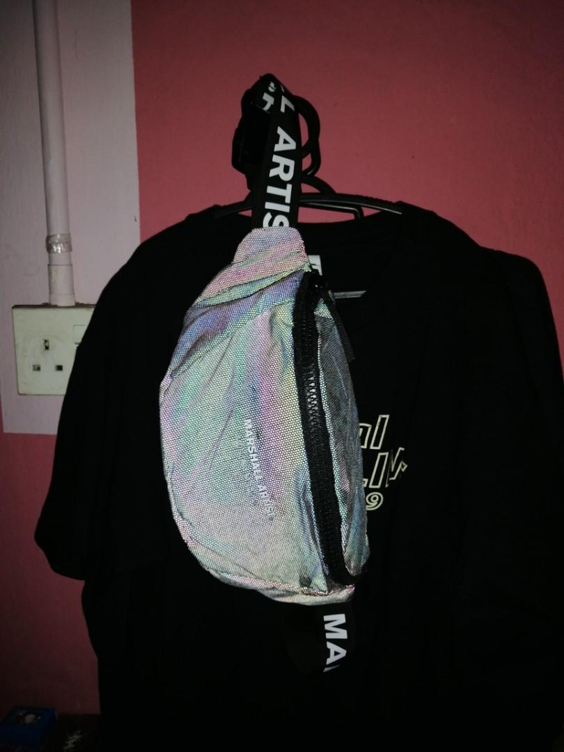 MARSHALL ARTIST REFLECTIVE SLING BAG