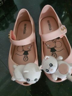 (Category: ) located in . Submitted by PutriZarah (Listing ID 1065984546, Image 1). Description: .