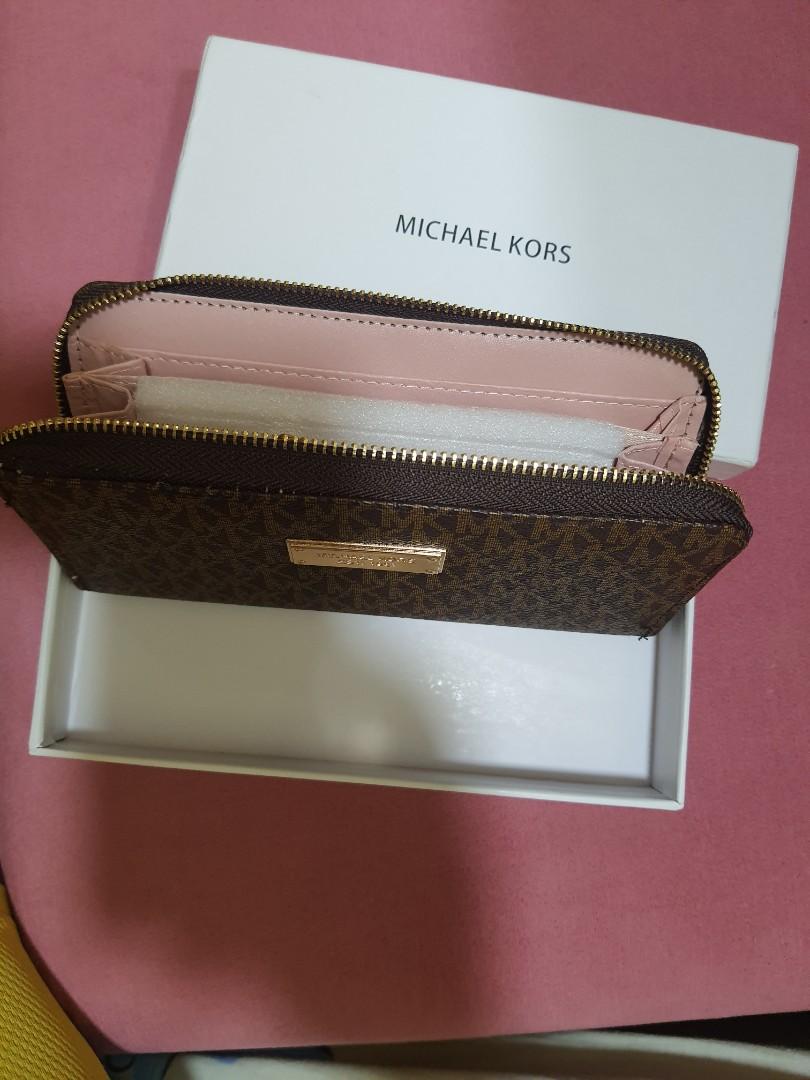 MK sale wallets