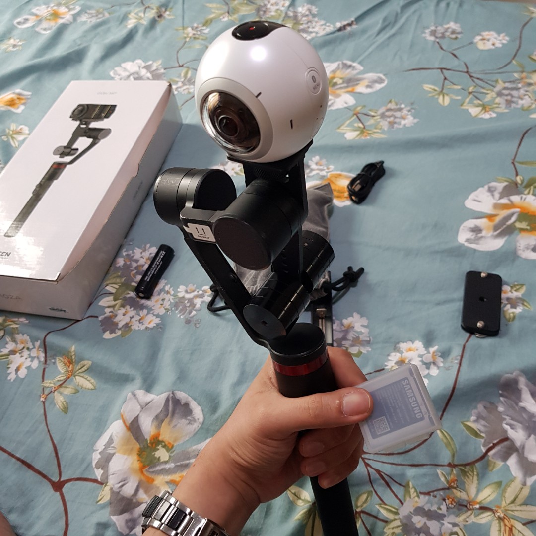 moza guru 360 gimbal