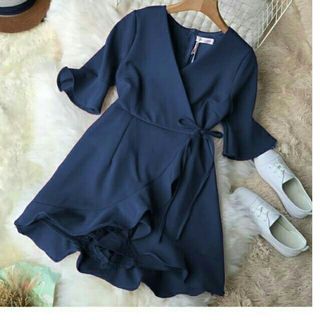(Category: ) located in . Submitted by monnepreloved (Listing ID 1065977709, Image 1). Description: .