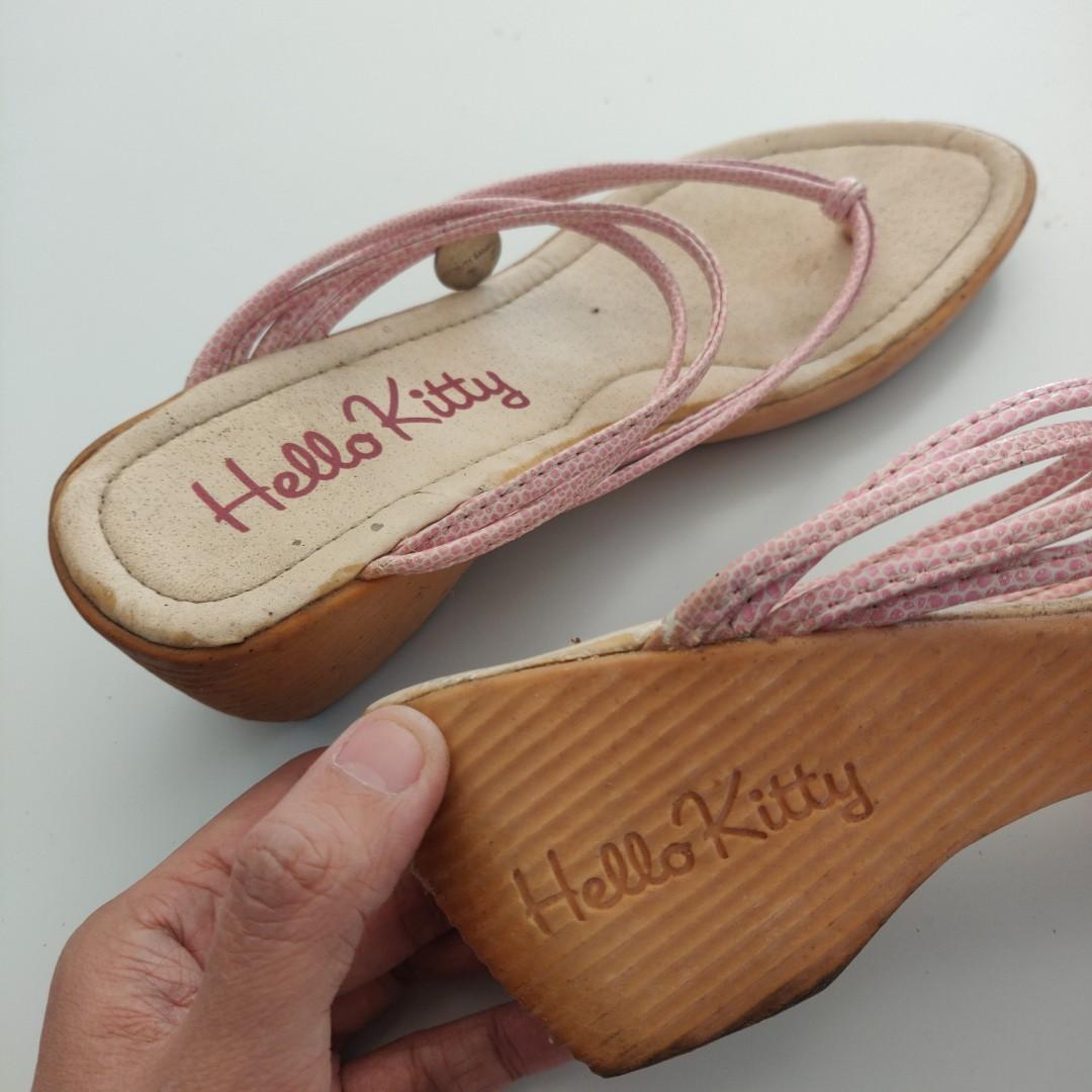 Original Hello Kitty Wedge Sandals, Women's Fashion, Footwear, Heels on