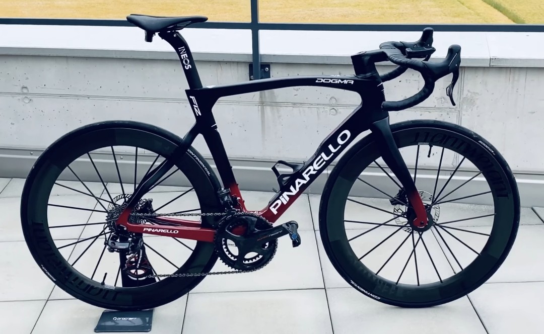 Pinarello sales f12 campagnolo