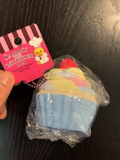 （分類：）位於 。 由 horlamchloe 提交（商品編號 1065829878，圖片 1）。簡介： 。
