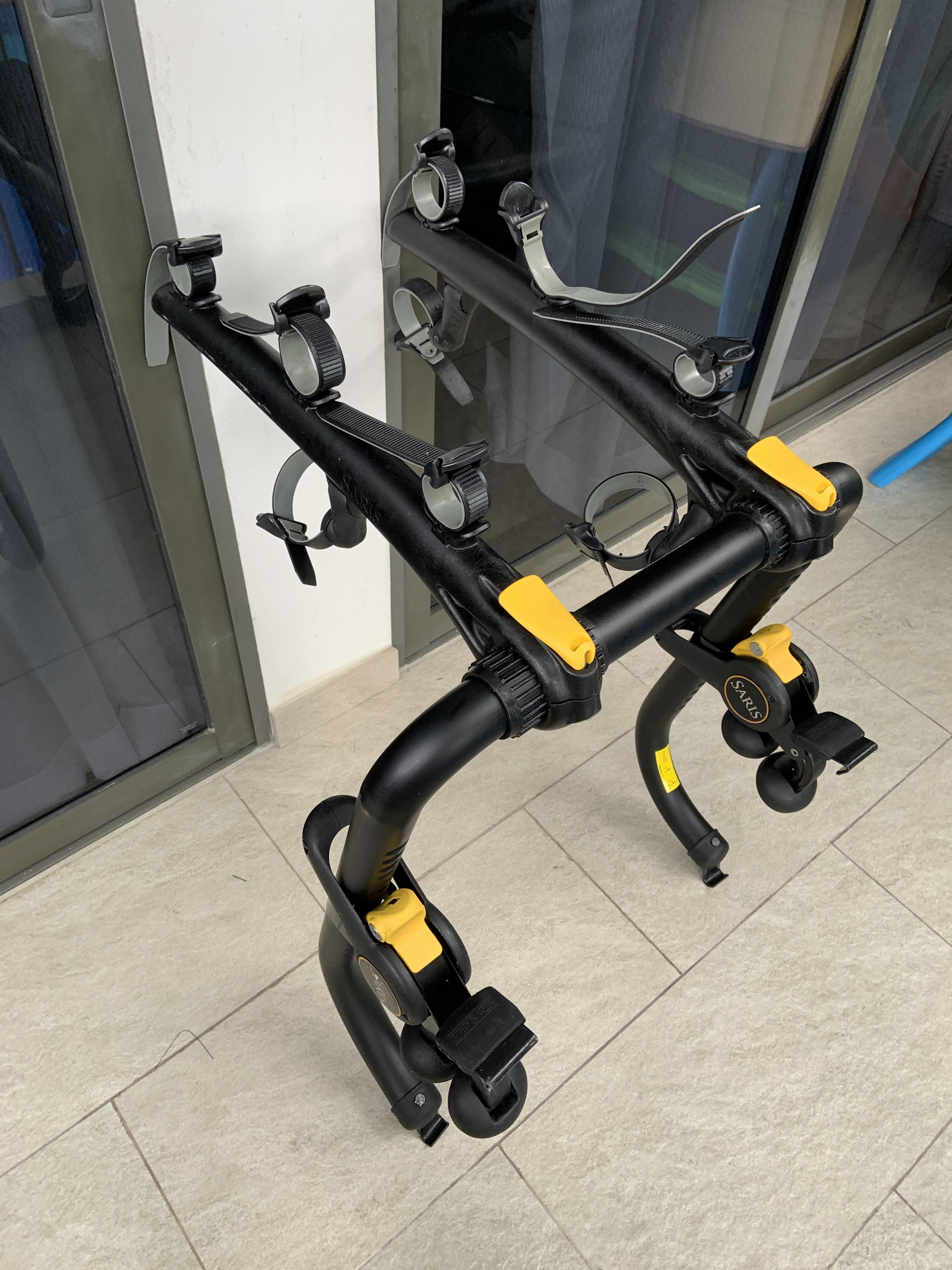 Saris bones rs bike rack hot sale