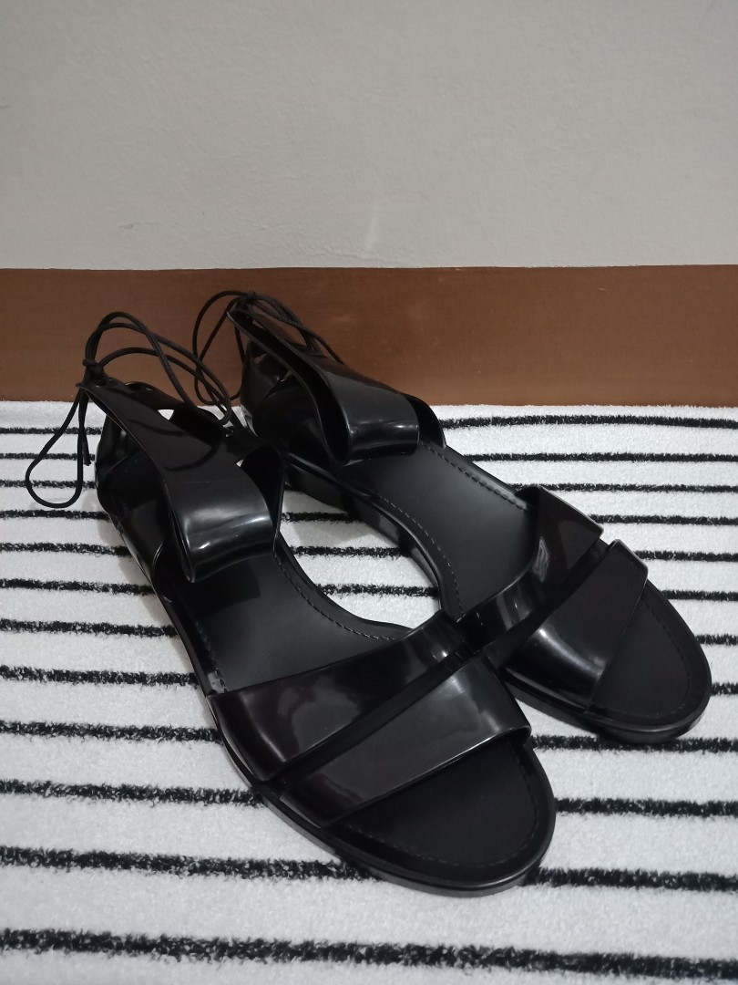see by chloe jelly sandals