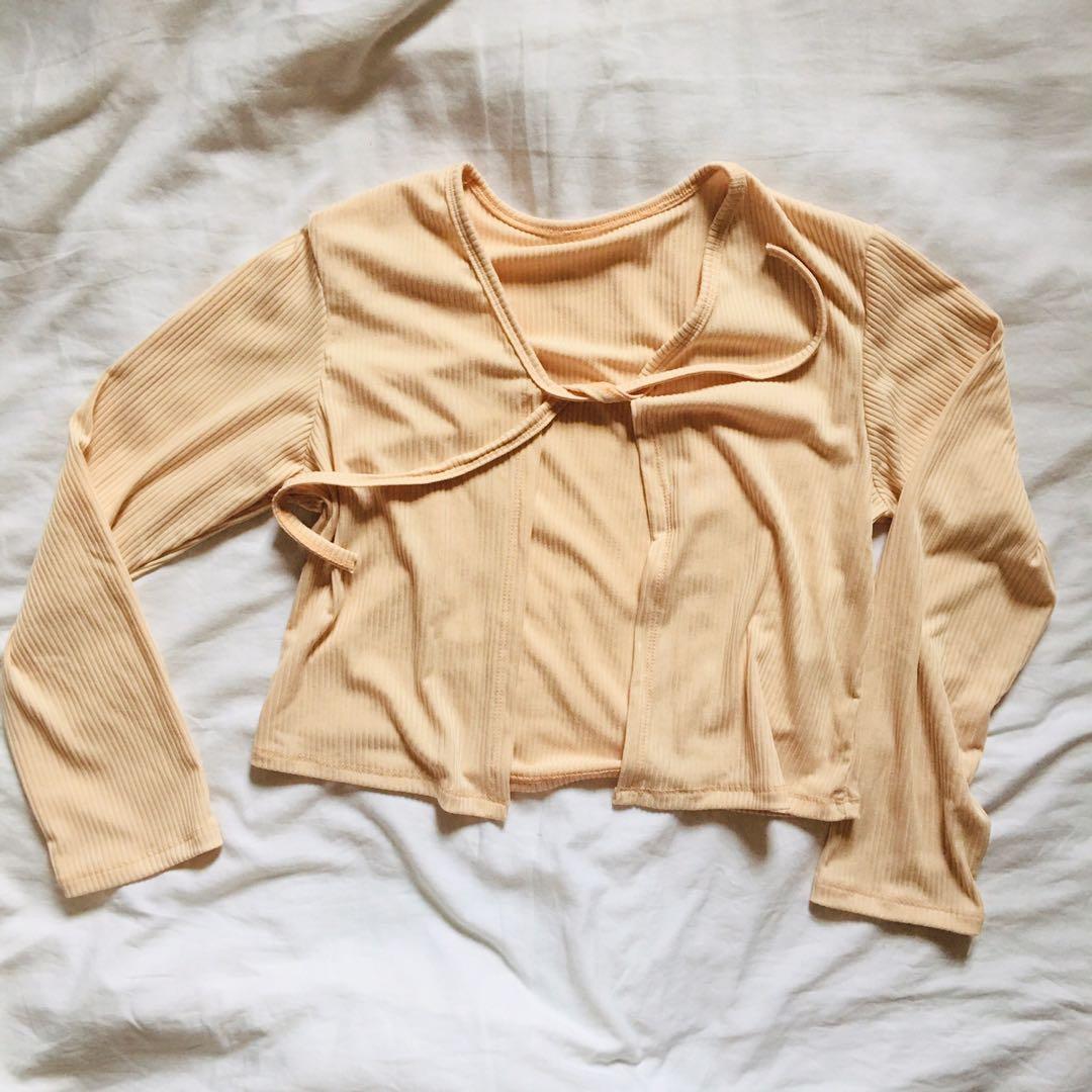 Shein Beige Nude Tie Knot Cardigan Top Women S Fashion Tops Blouses On Carousell Aesthetic app icons are massively fashionable in this day and age due to their talent to fully exchange the appear and feel of your own home screen, more so on ios 14 as you can now change app icons and customise your apps as you. shein beige nude tie knot cardigan top