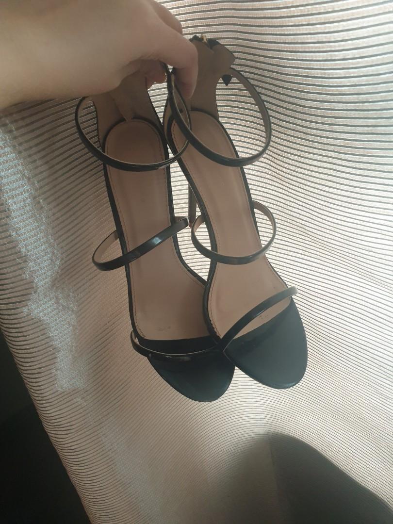 Primadonna strappy heels sales