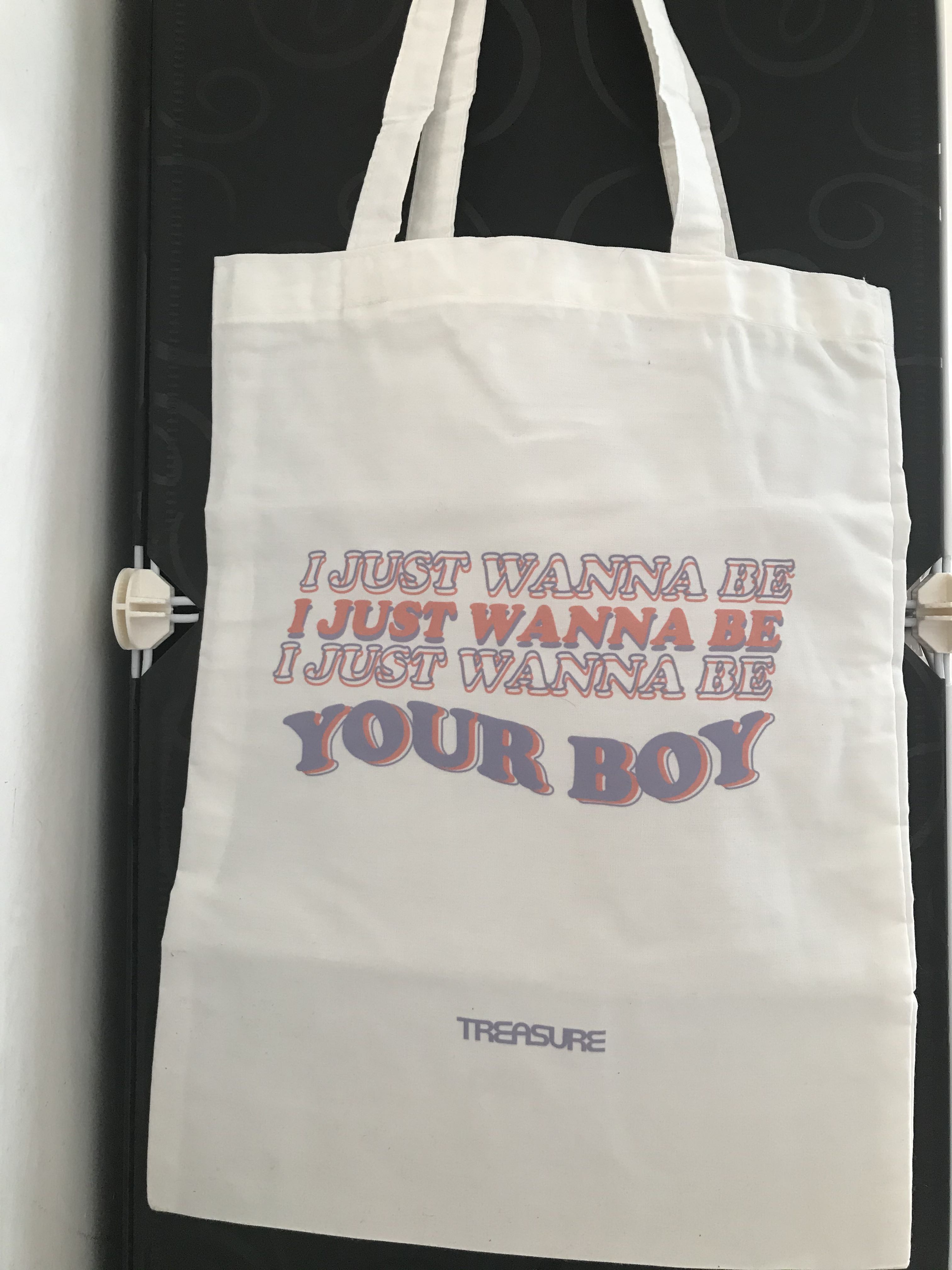 Tote bag treasure