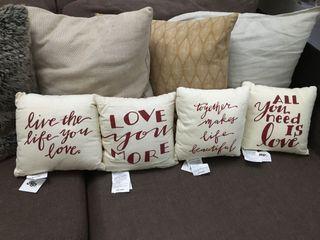  Love gift pillows