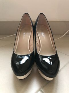 （分類：）位於 。 由 iristhh 提交（商品編號 1065888129，圖片 1）。簡介： 。