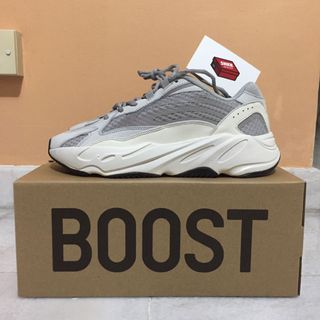 (Category: ) located in . Submitted by snkrscaled (Listing ID 1065975510, Image 1). Description: .