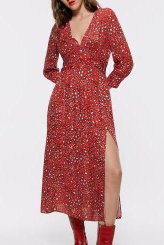 Zara Red V-Neck Flowy Midi Dress With Slit, Women's Fashion, Dresses & Sets, Dresses on Carousell Zara Red V-Neck Flowy Midi Dress With Slit, Women's Fashion, Dresses & Sets, Dresses on Carousell