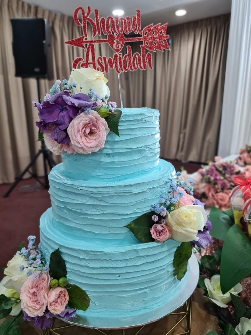 Wedding Cake Dusty Blue | Light Blue Wedding Cake | Navy Blue Wedding Cake  – Smoor
