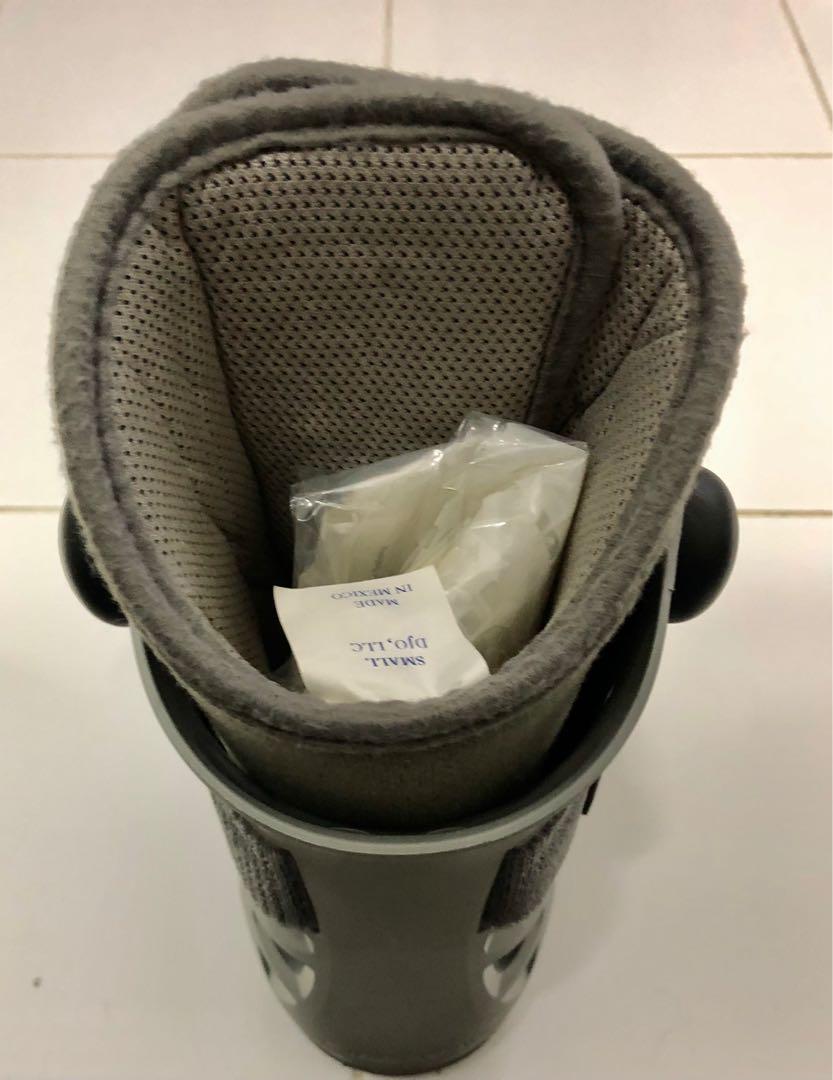 Air boot air cast moon boots air crutches, Health & Nutrition, Assistive & Rehabilatory Aids