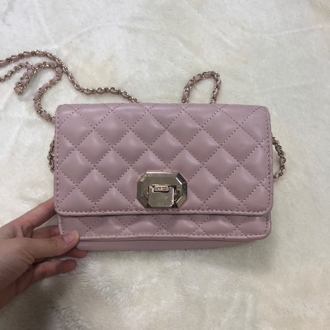 ALDO pink white bag (2022 Spring), Luxury, Bags & Wallets on Carousell