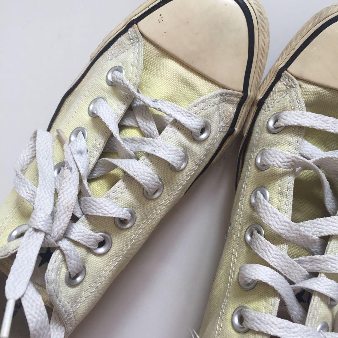 yellow chucks