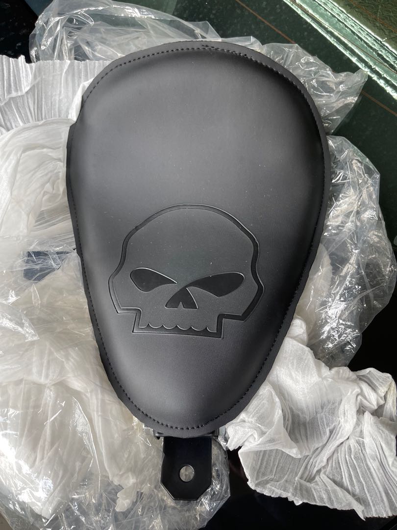 bobber seats for motorcycles